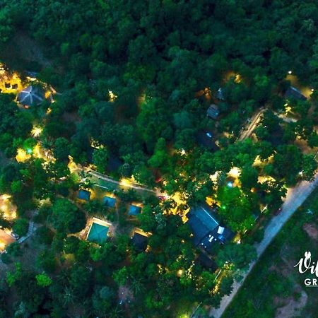 קורון Villa Khadine Grand Vista Resort מראה חיצוני תמונה