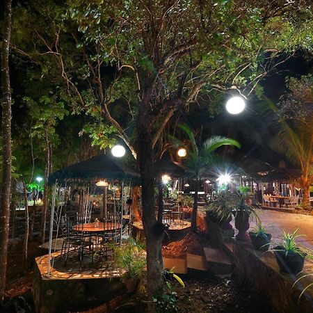 קורון Villa Khadine Grand Vista Resort מראה חיצוני תמונה