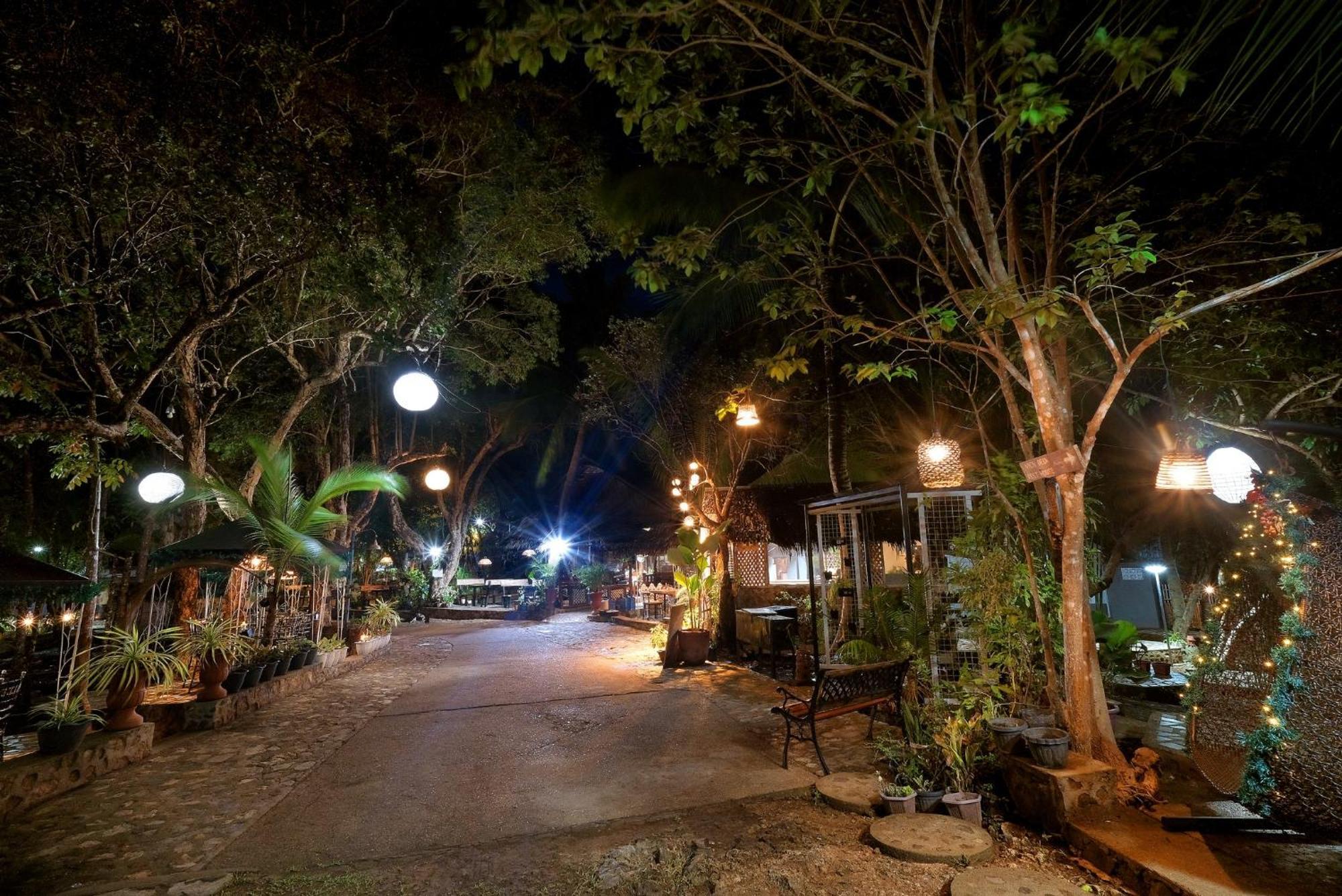 קורון Villa Khadine Grand Vista Resort מראה חיצוני תמונה
