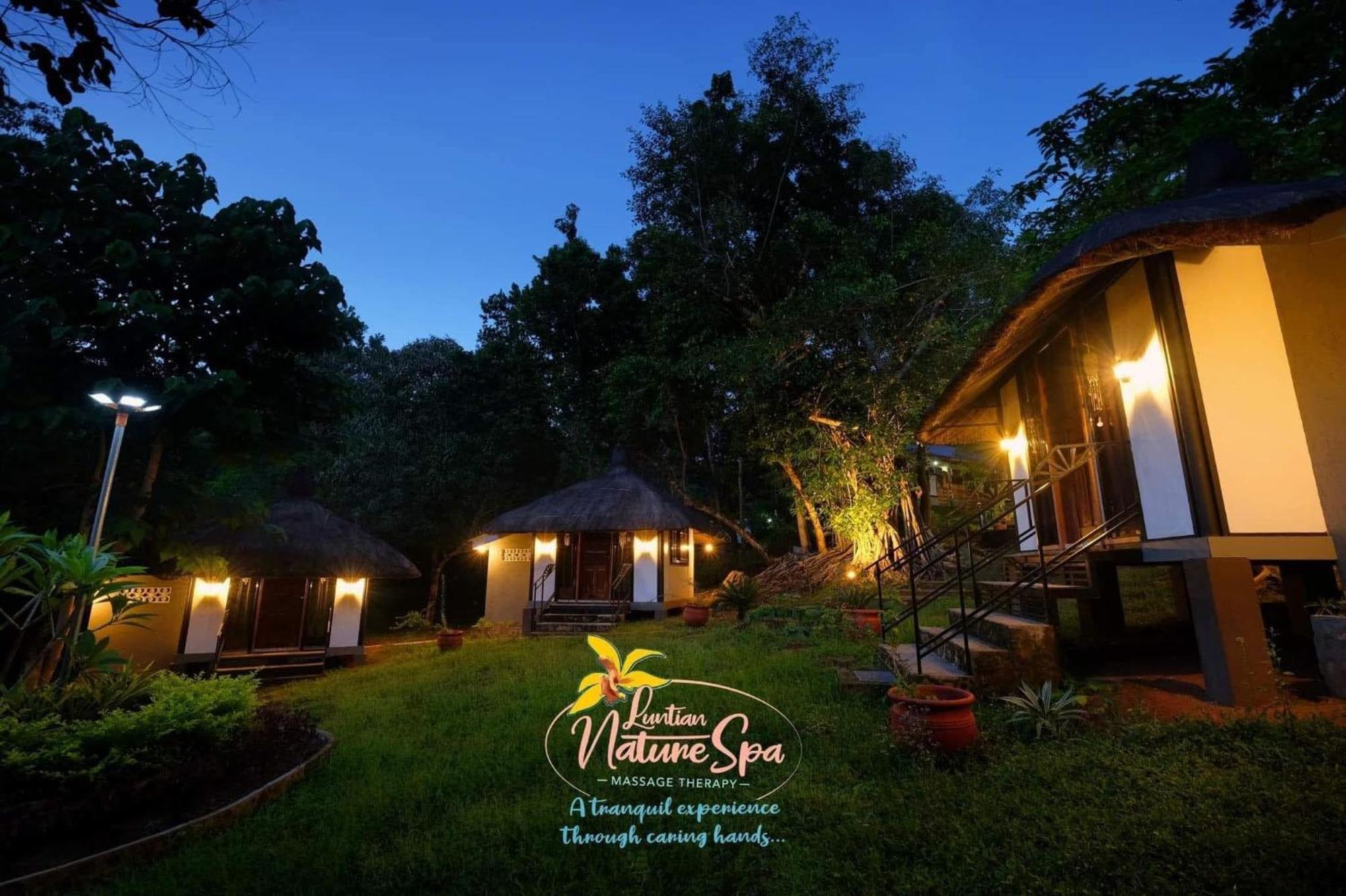 קורון Villa Khadine Grand Vista Resort מראה חיצוני תמונה