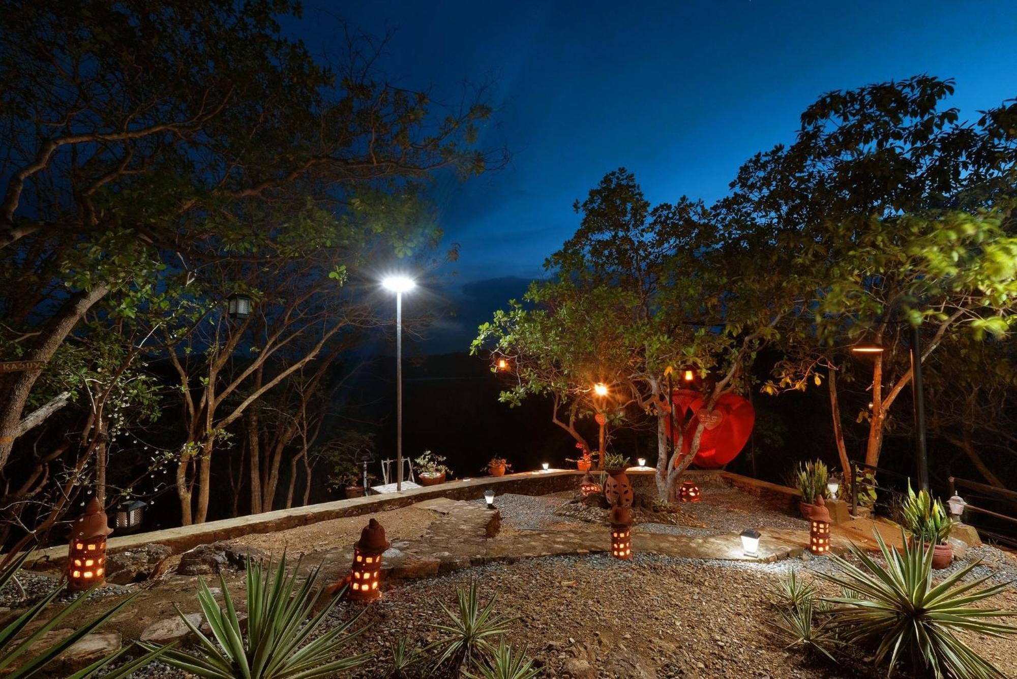 קורון Villa Khadine Grand Vista Resort מראה חיצוני תמונה